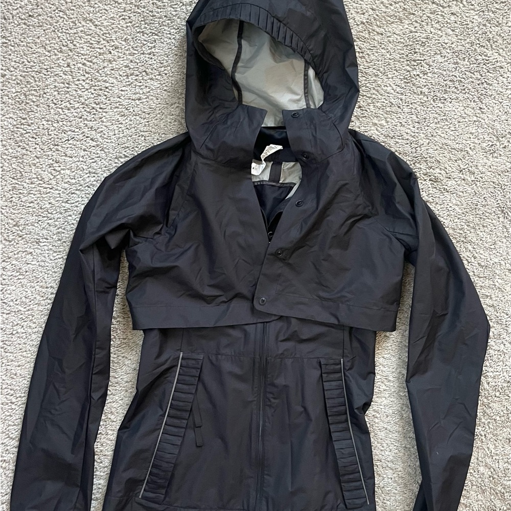 Lululemon best best jacket size 4